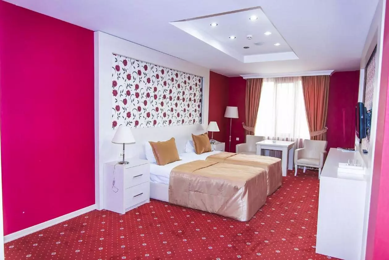 ARIVA_SHABAVIZ (5).jpg